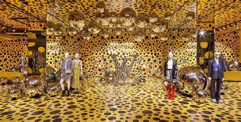 lv x yayoi kusama 2023